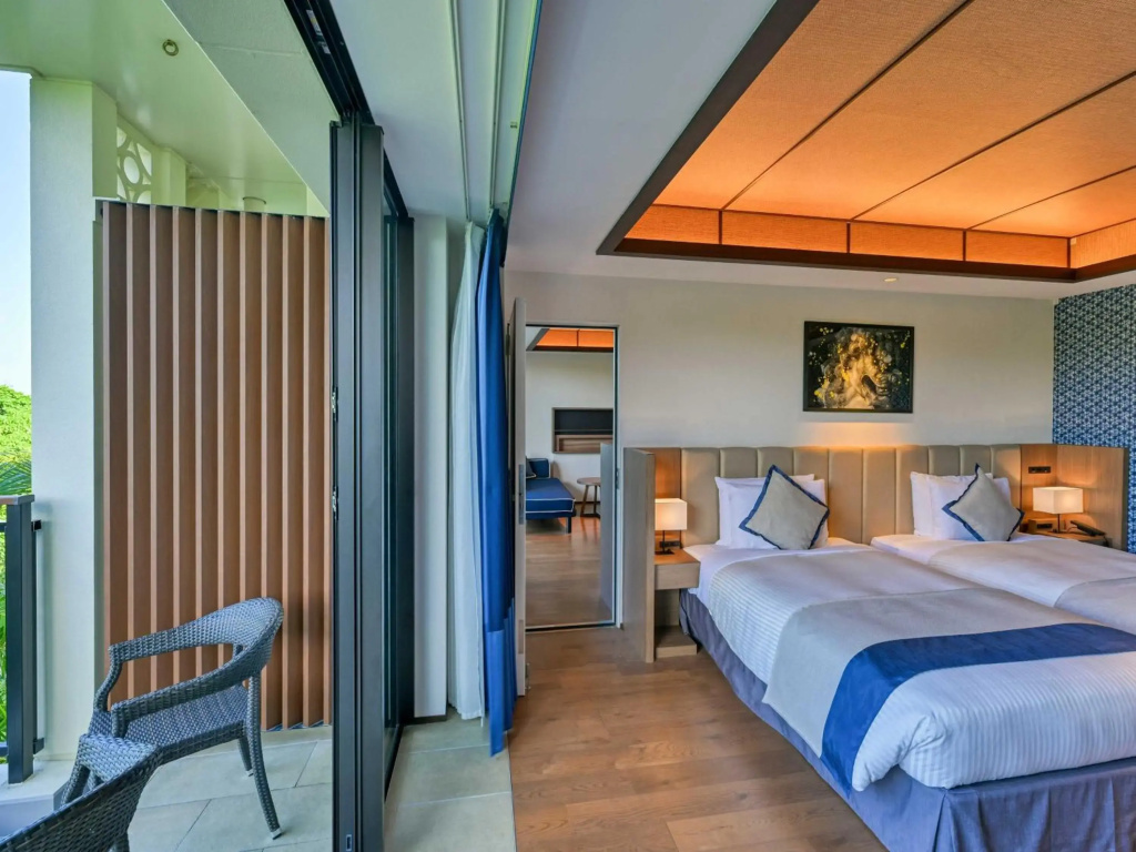 FUSAKI BEACH RESORT HOTEL & VILLAS