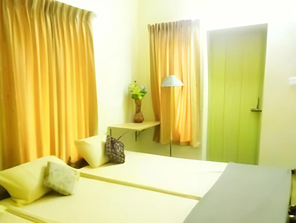 Kailas Inn