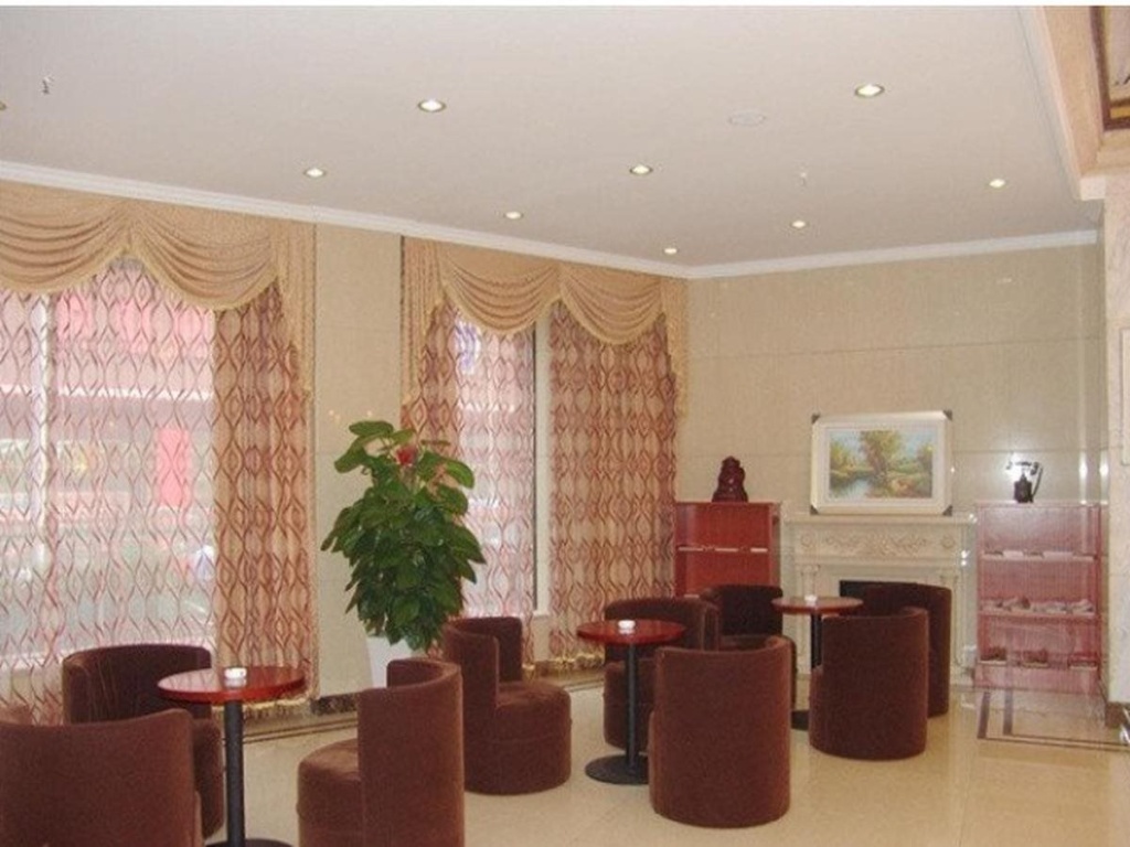 GreenTree Inn Jiangsu Wuxi Luoshe Business Hotel