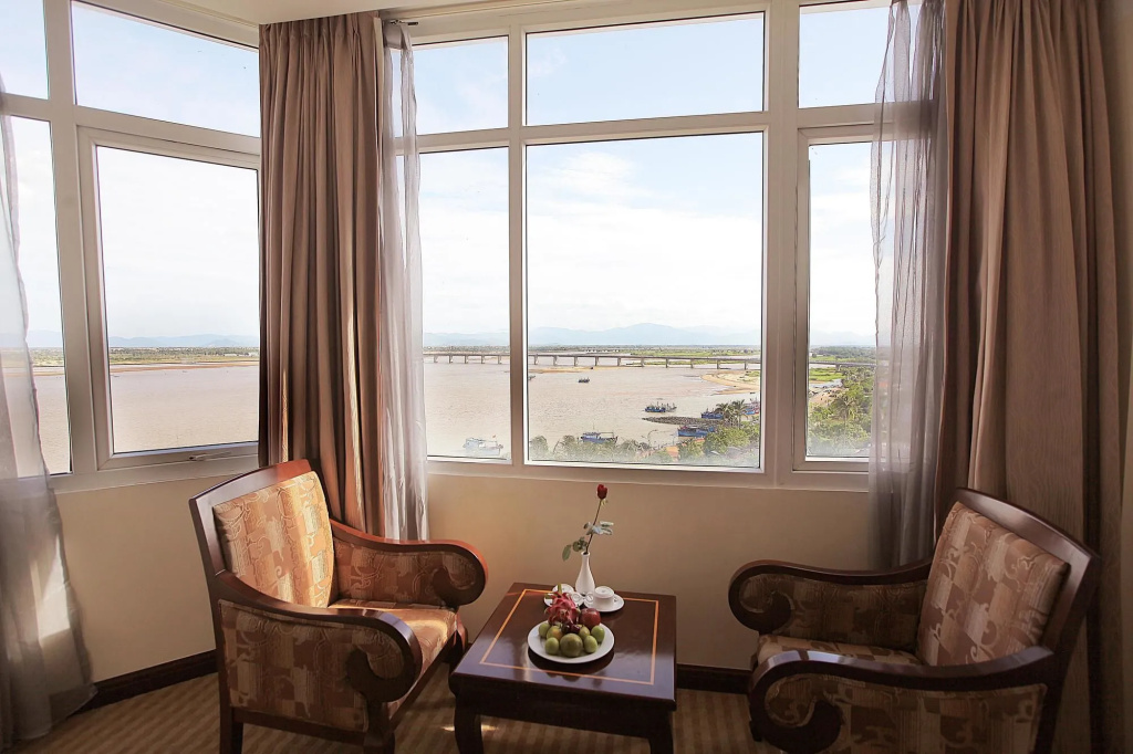 SaiGon - Phu Yen Hotel