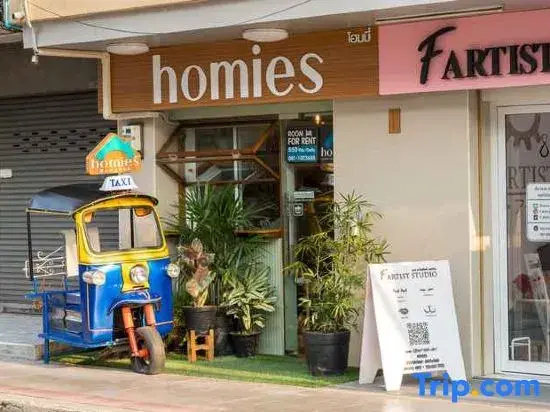 Homies Ratchada Hotel