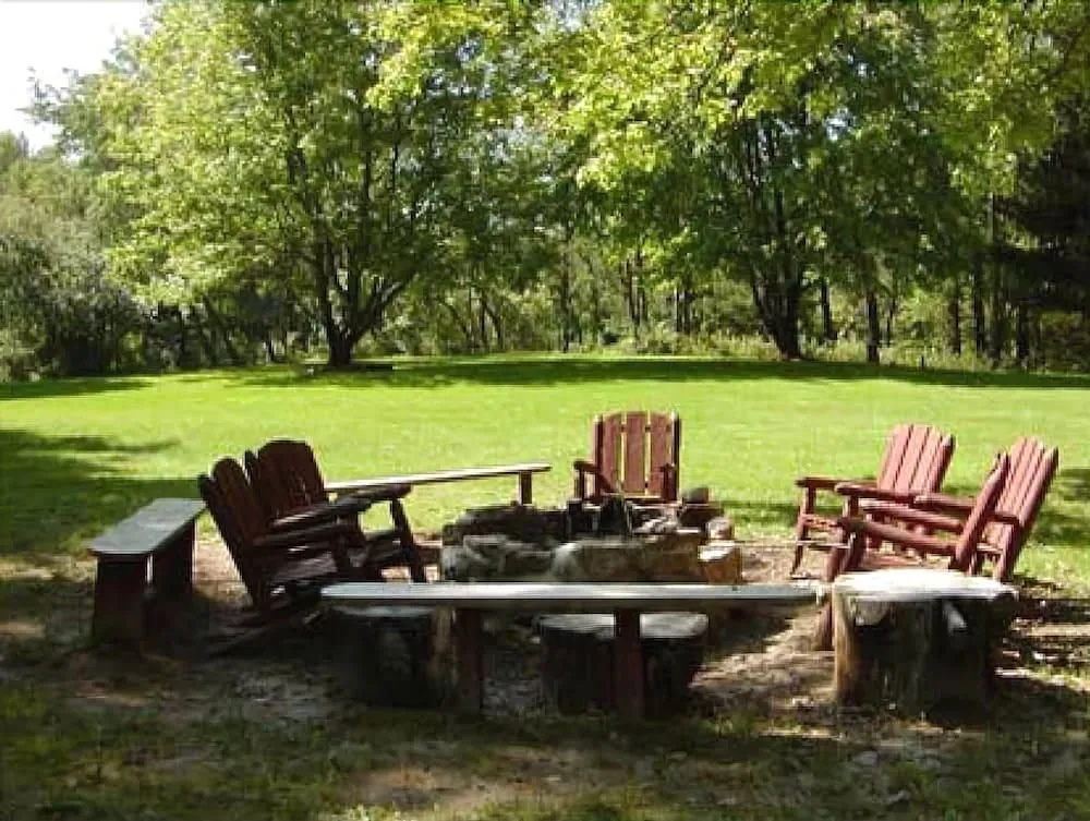Birchcliff Resort