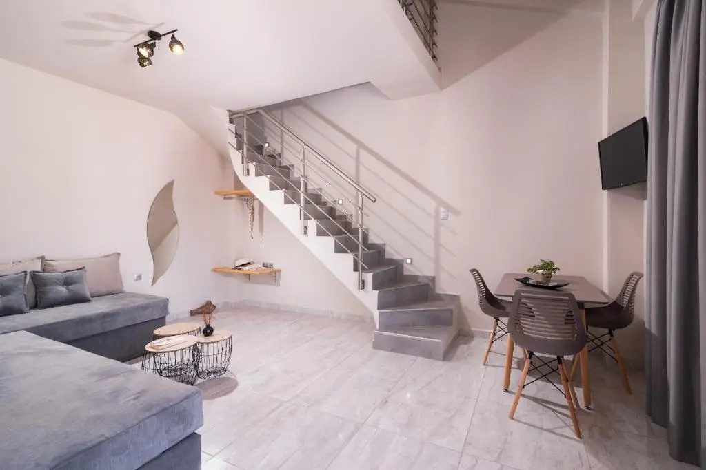 Xenia Suites