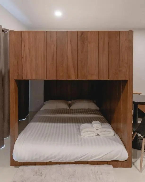Psych Hostel