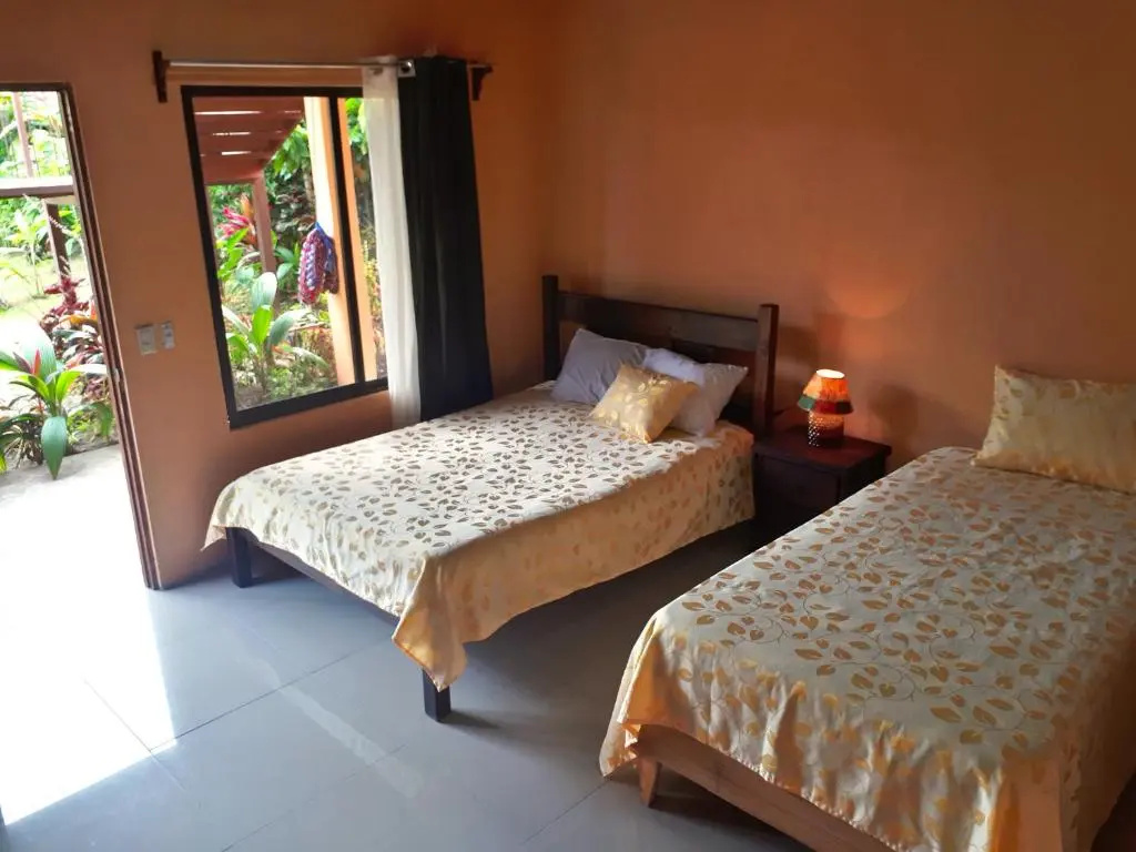 Aunty Arenal Lodge