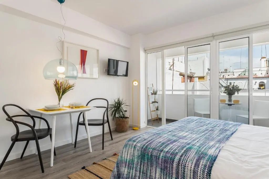 Pop Art, Apartamento de Diseño en Arenal 303