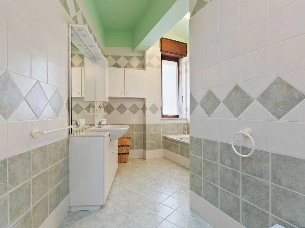 Elegant Apartment in Frazione Sessant With Heating