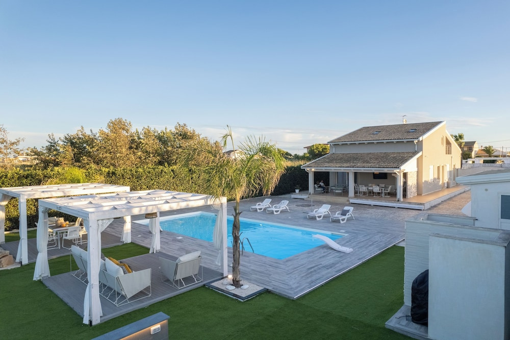 Villa Gemma mare e piscina riscaldata