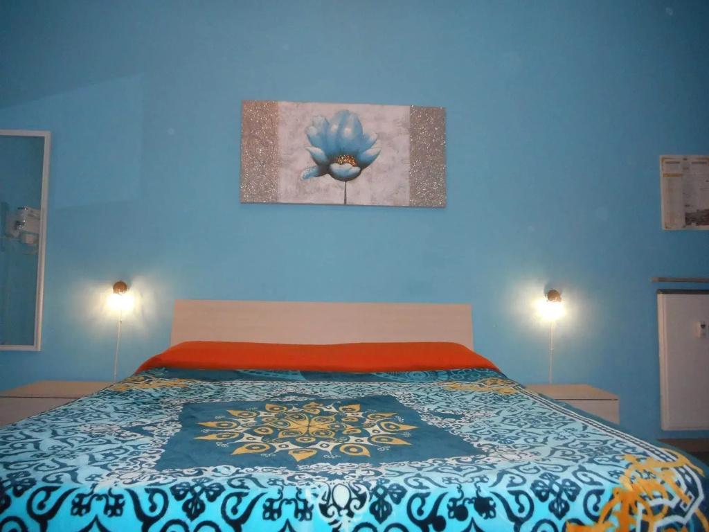 Cavour16 rent bedrooms