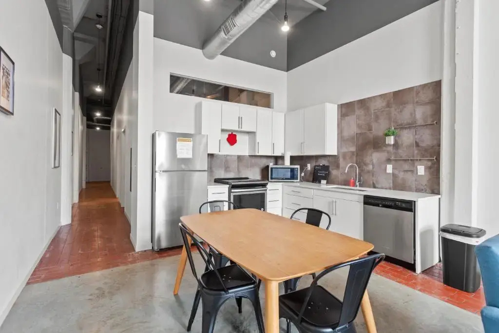 THE WONDER - Modern MW Apts with Rooftop by Zencity