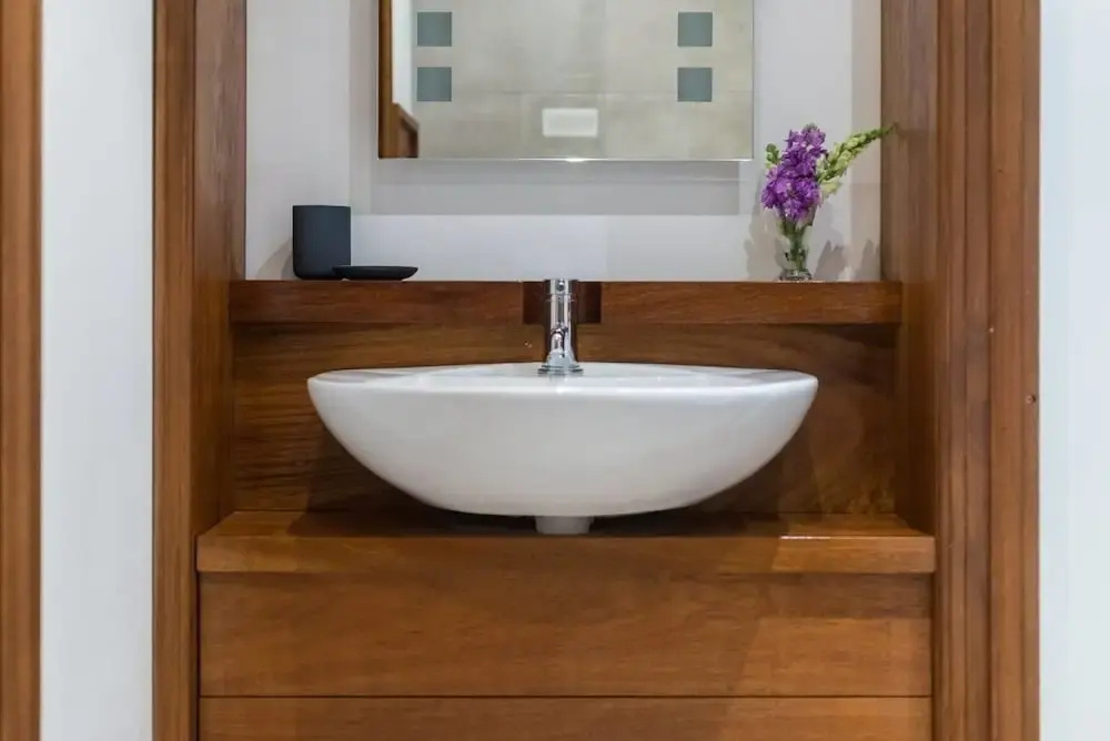 JOIVY Luxury Carlton Terrace Main Door Apartment