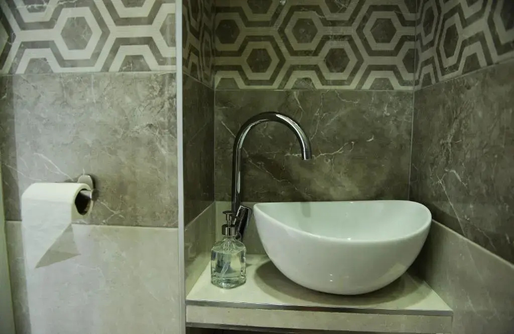 Spacious Modern 2 Bedrooms Apartment in Central Yerevan