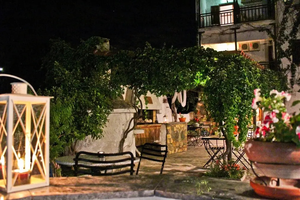 Seranides