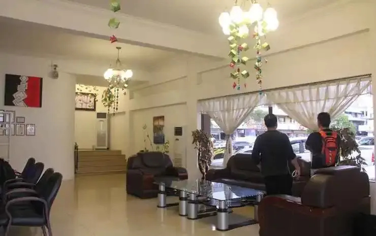 Kingston Hotel