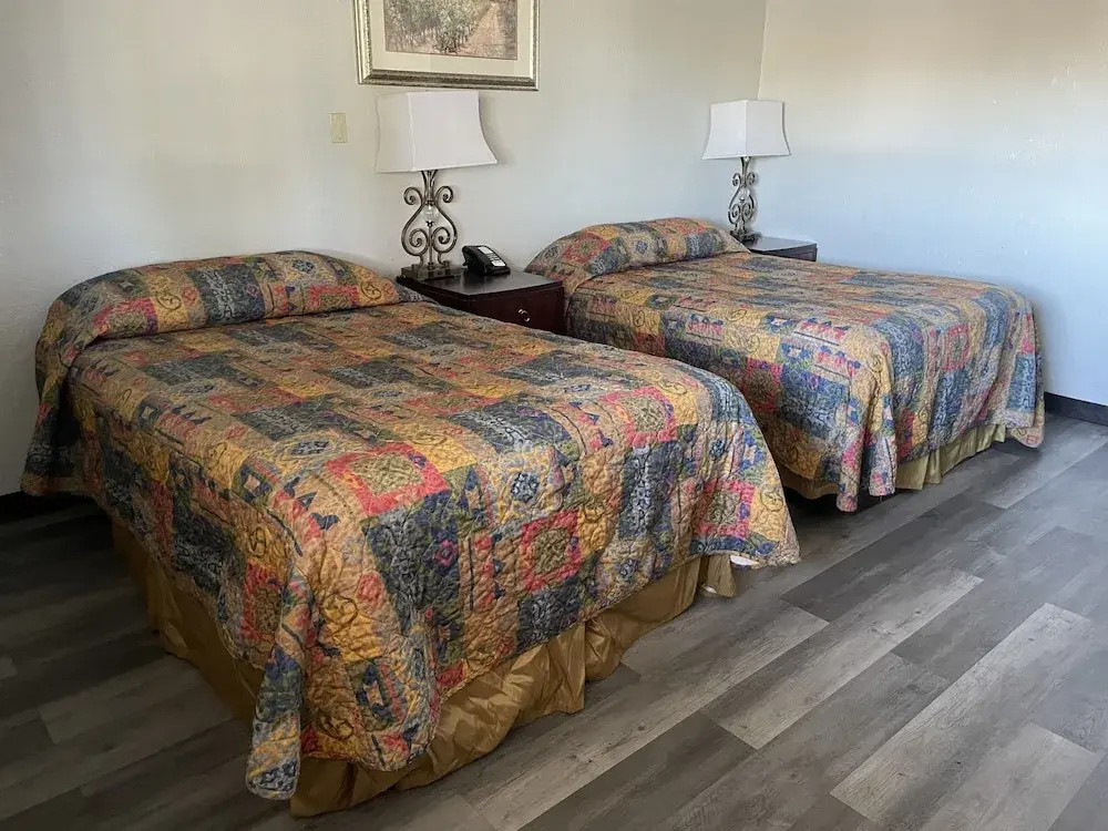Travelodge By Wyndham Farmington Hwy 64