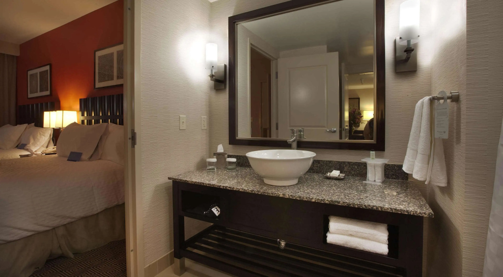 Embassy Suites Palmdale