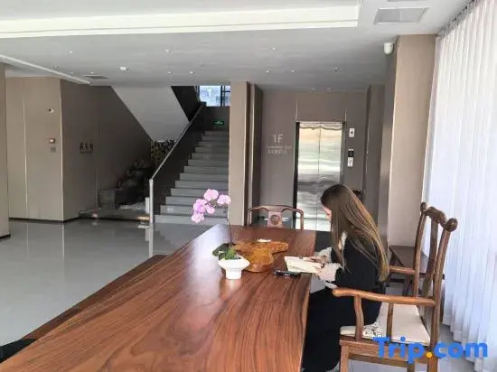 Quanzhou Shiguang Travel Hotel