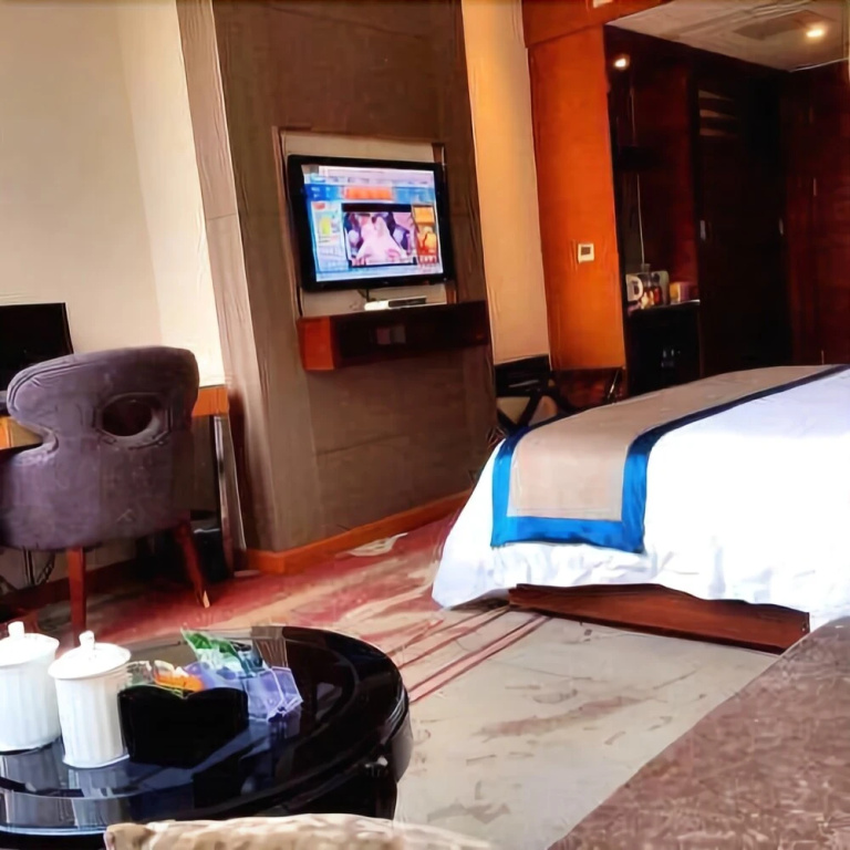 Tuanjie Yimei Hotel
