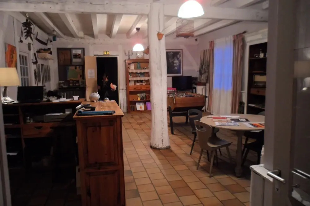 Hôtel et RESTAURANT traditionnel L Escalandes
