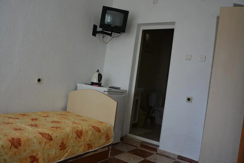 Guest House Dora
