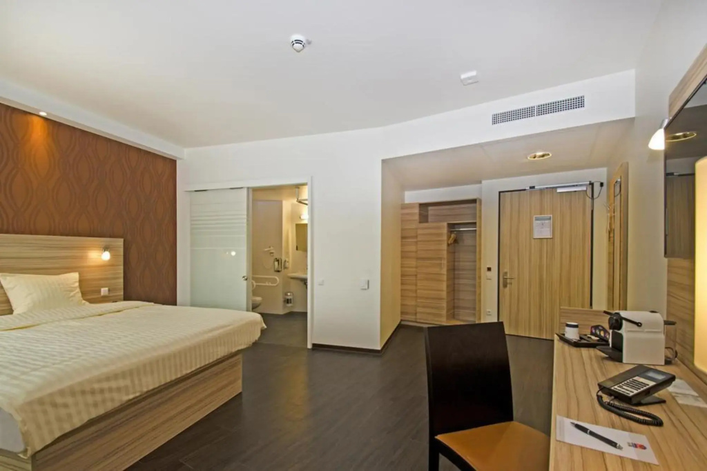 Отель Premier Inn Hannover City University hotel