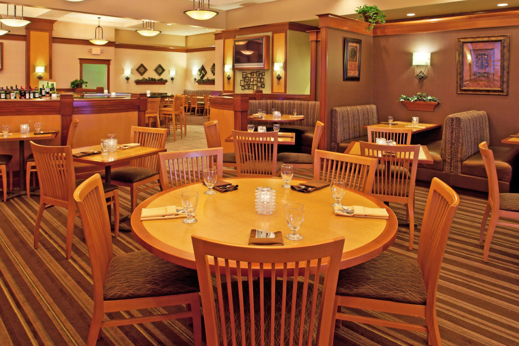 Wyndham Flint MI Grand Blanc Bishop Airport Conference Ct