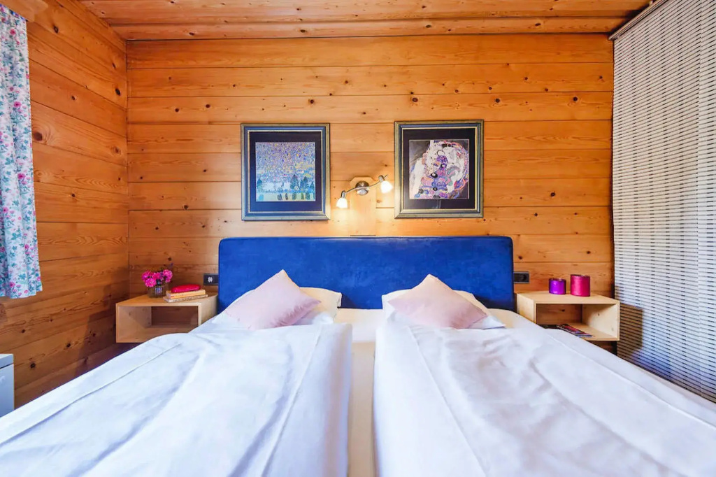 In Eben Im Pongau With 2 Bedrooms And 1 Bathrooms