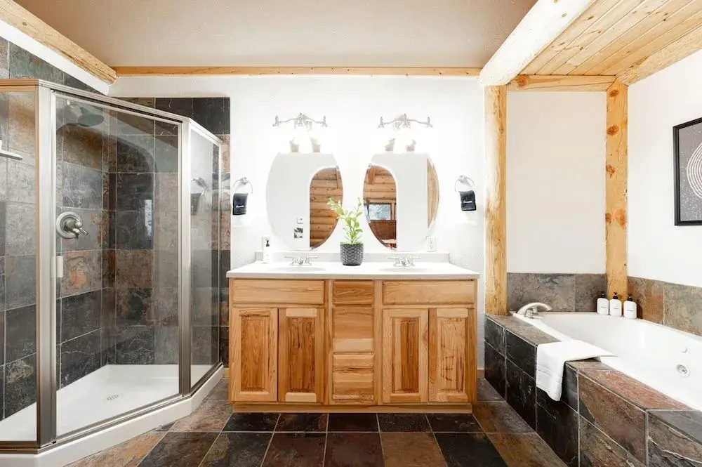 Iconic Log Cabin Escape Idaho Springs Hot Tub