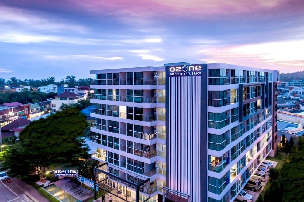 Ozone Condo by Lofty
