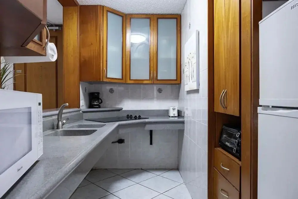 Playa Verde Apt Pool for 4