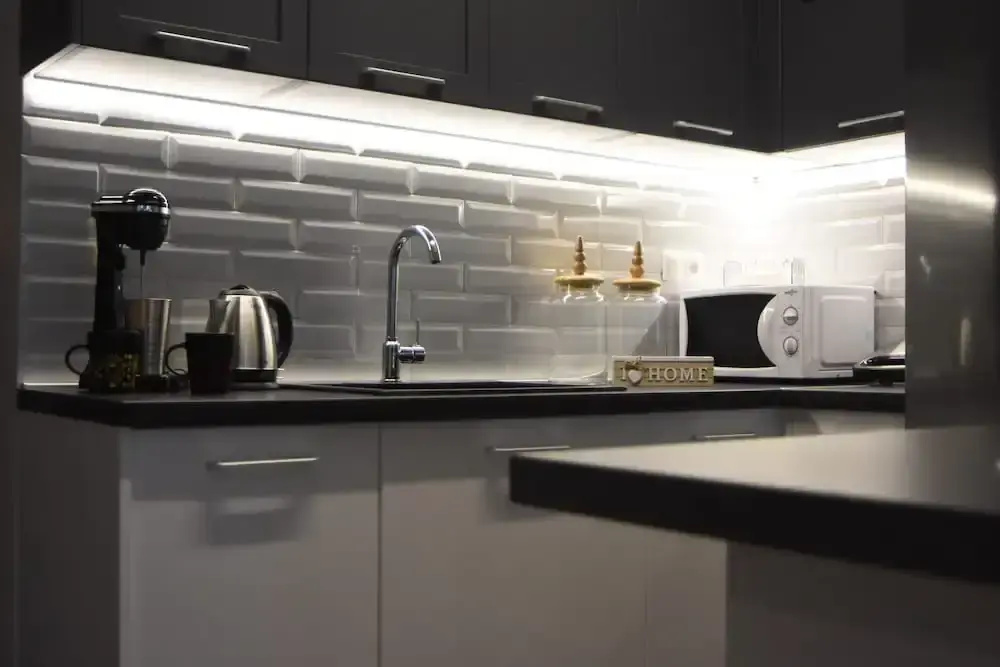 Comely Luxury Apt Must
