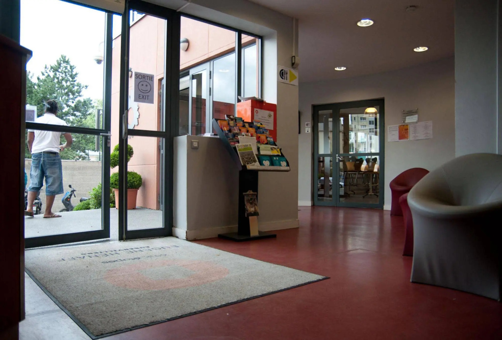 Ethic Etapes Eugène Hénaff - Hostel