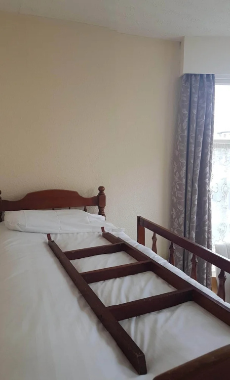 Glen Villa 3 Sleeps 4 with Balcony