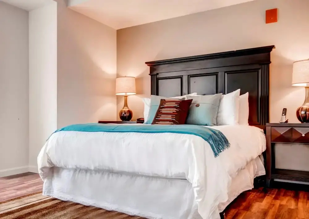 Global Luxury Suites Fenway