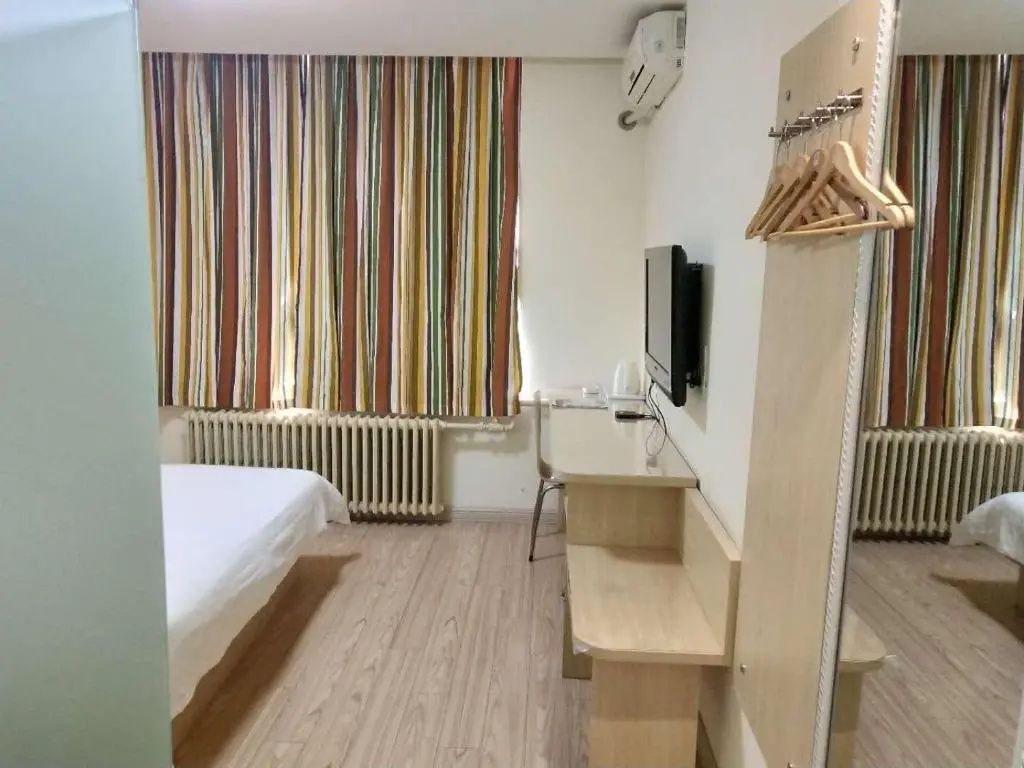 7Days Inn Tongliao Civil Aviation Road