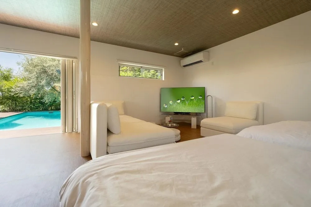 Kamakura Private Pool & Sauna Villa - Casablanca Pool House