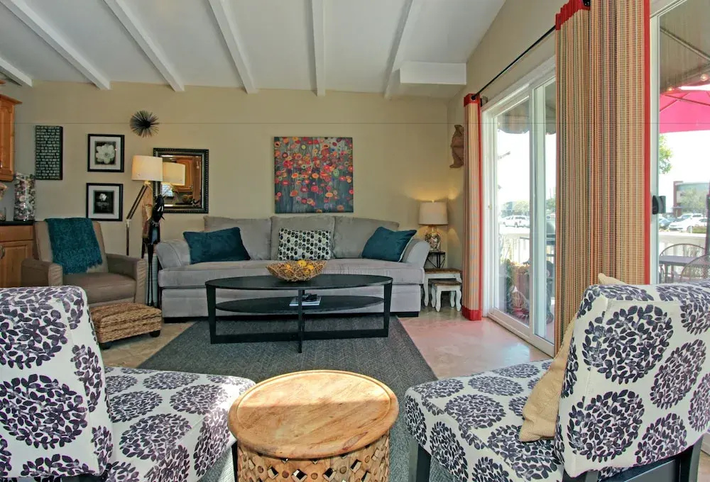301 32nd St A Jaca 2 Bedroom Duplex