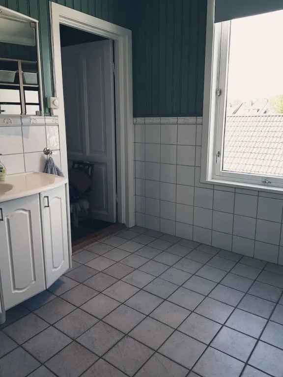 StayPlus Large Holiday Home for Families