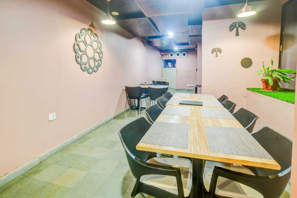 Townhouse Oak Dewas Junction