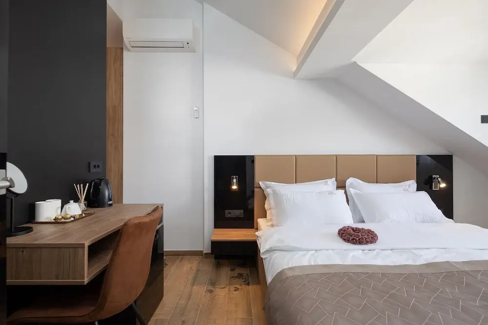 Top rooms