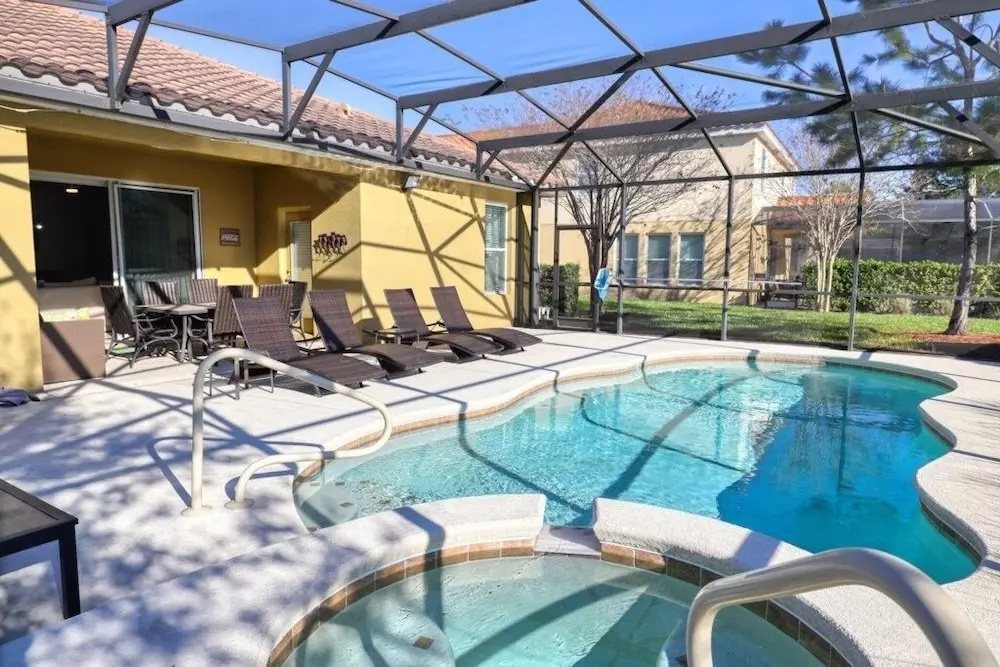 5 Bed Solterra Sensation Vacation Home 5 Bedroom Home by RedAwning