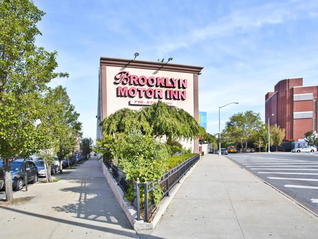 Brooklyn Motor Inn