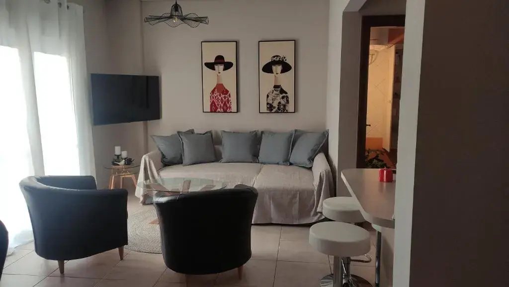 OTIUM living Volos Β1 , άνετο & ήσυχο διαμέρισμα κοντά στο κέντρο με εύκολη στάθμευση αυτοκινήτου