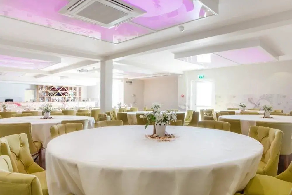 An Mor Hotel