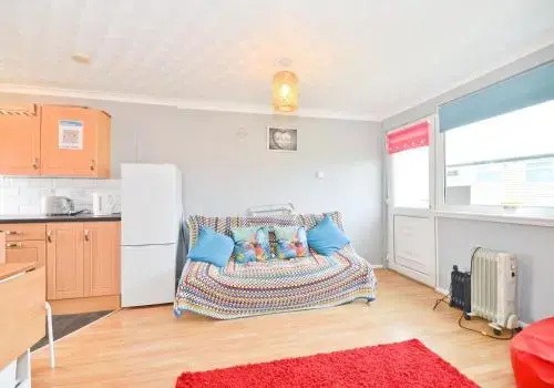 32 Sandown Bay Holiday Centre