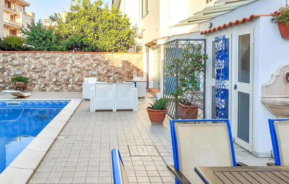 Awesome Apartment in Alghero With 2 Bedrooms