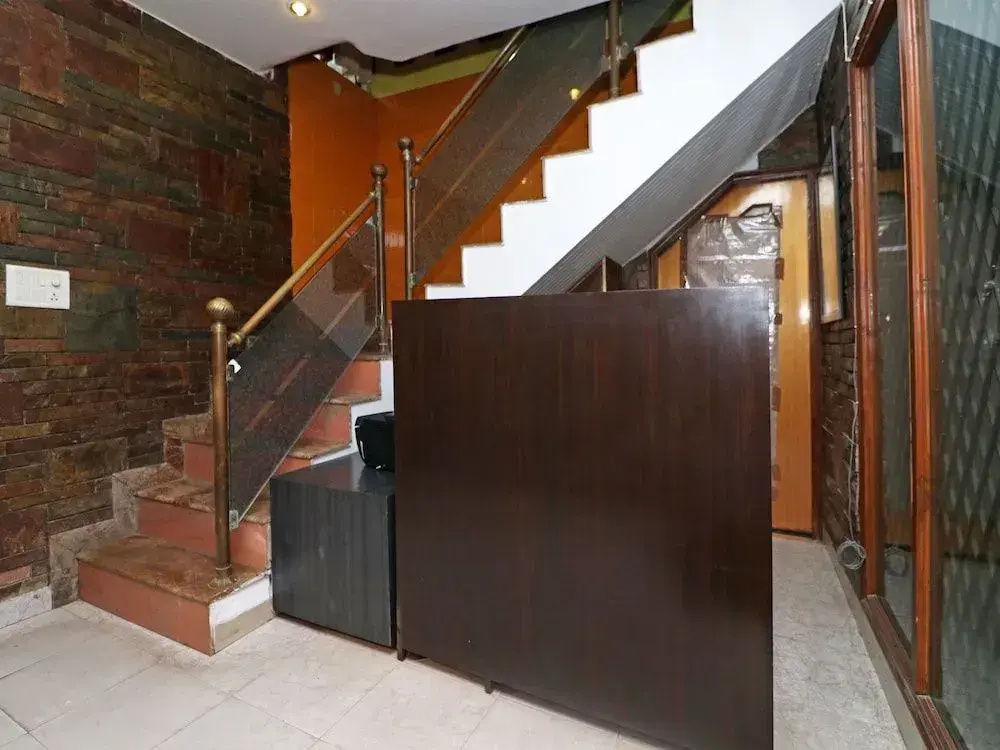 OYO 13495 Balaji Residency