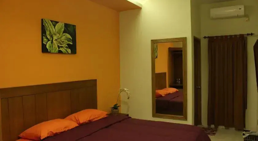 Nirvana Inn seturan Mitra RedDoorz