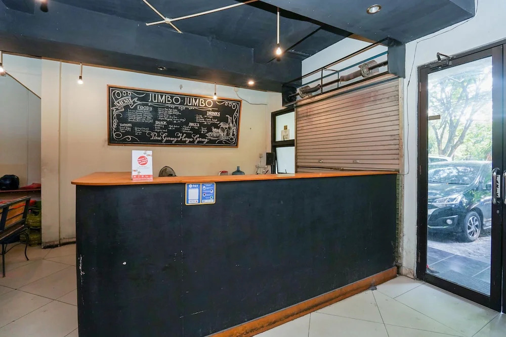 Kana Family Residence by OYO Rooms