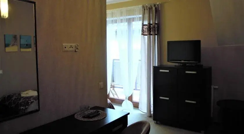 Sztutowo Lazurowy Dwór - Apartamenty oraz Pokoje z Parkingiem